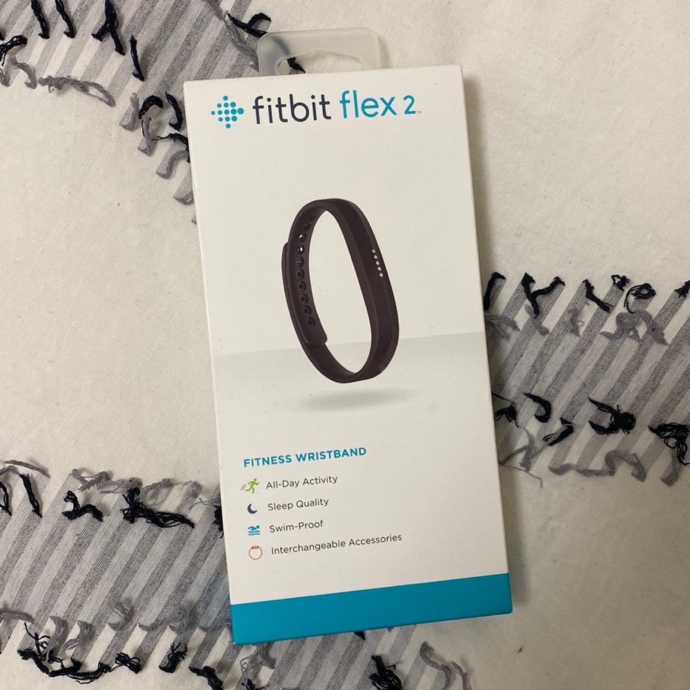 Fitbit flex 2 - Brand new